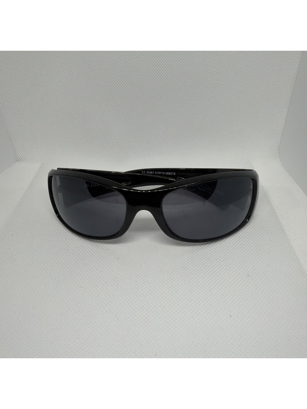 Zoo York 069ZYS Black Wraparound Sunglasses Smoke Lenses Retro Style CE
